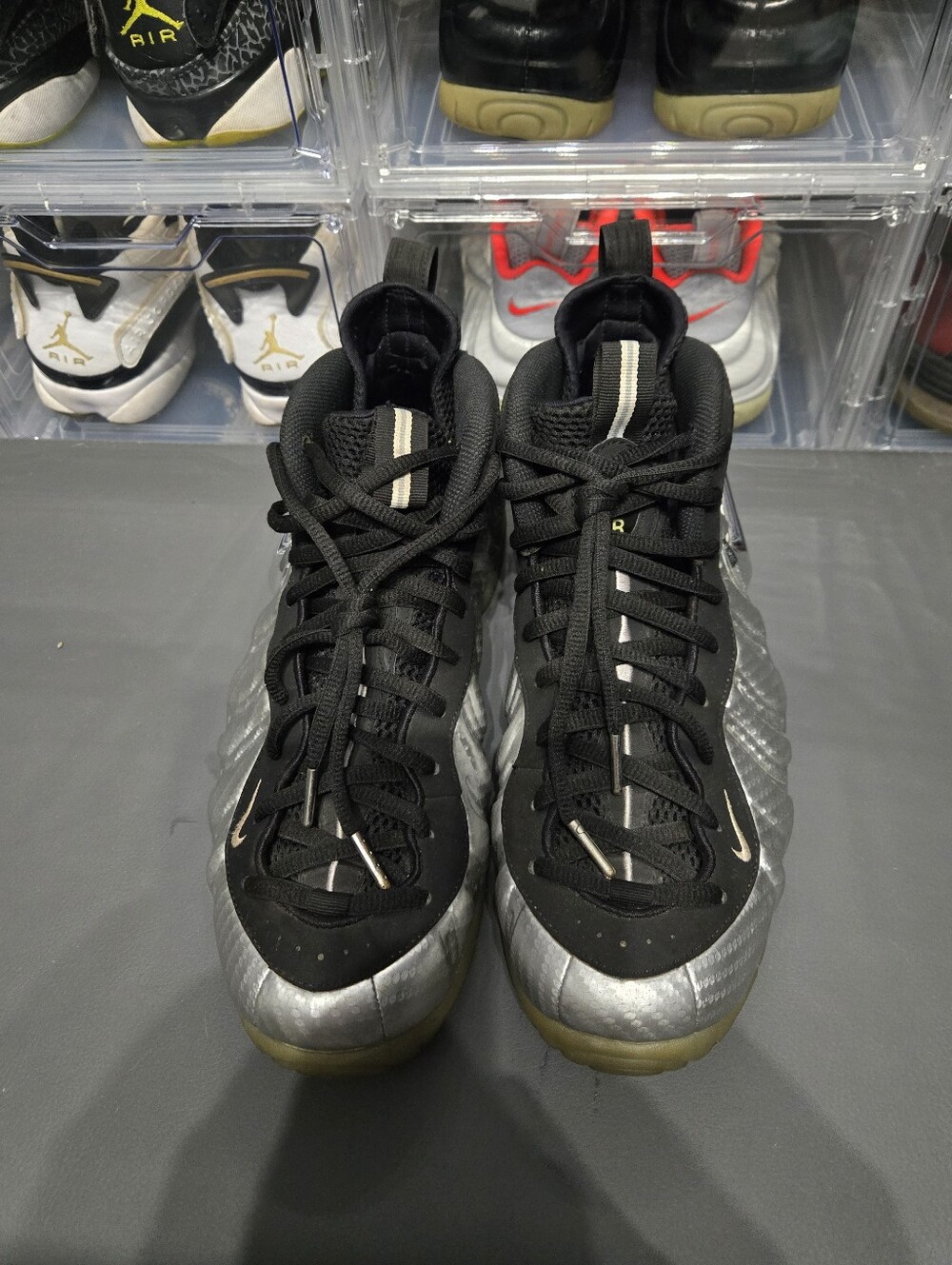 Nike Men’s Black and Silver Foamposite Pro Basketball Sneakers